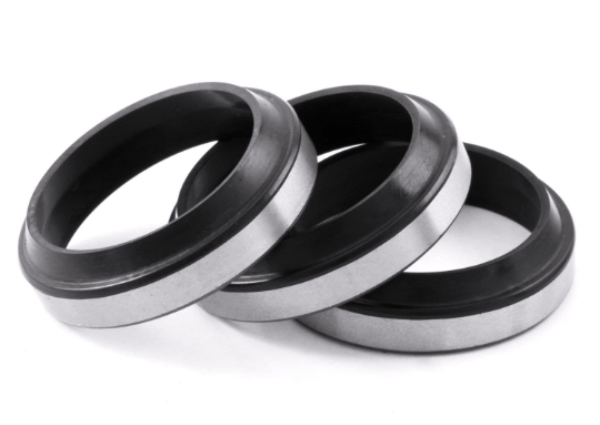 Joints en translation racleurs